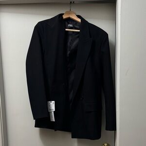 Zara Women’s Elegant Black Blazer